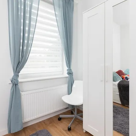 Siedlce Kartuska By Renters *